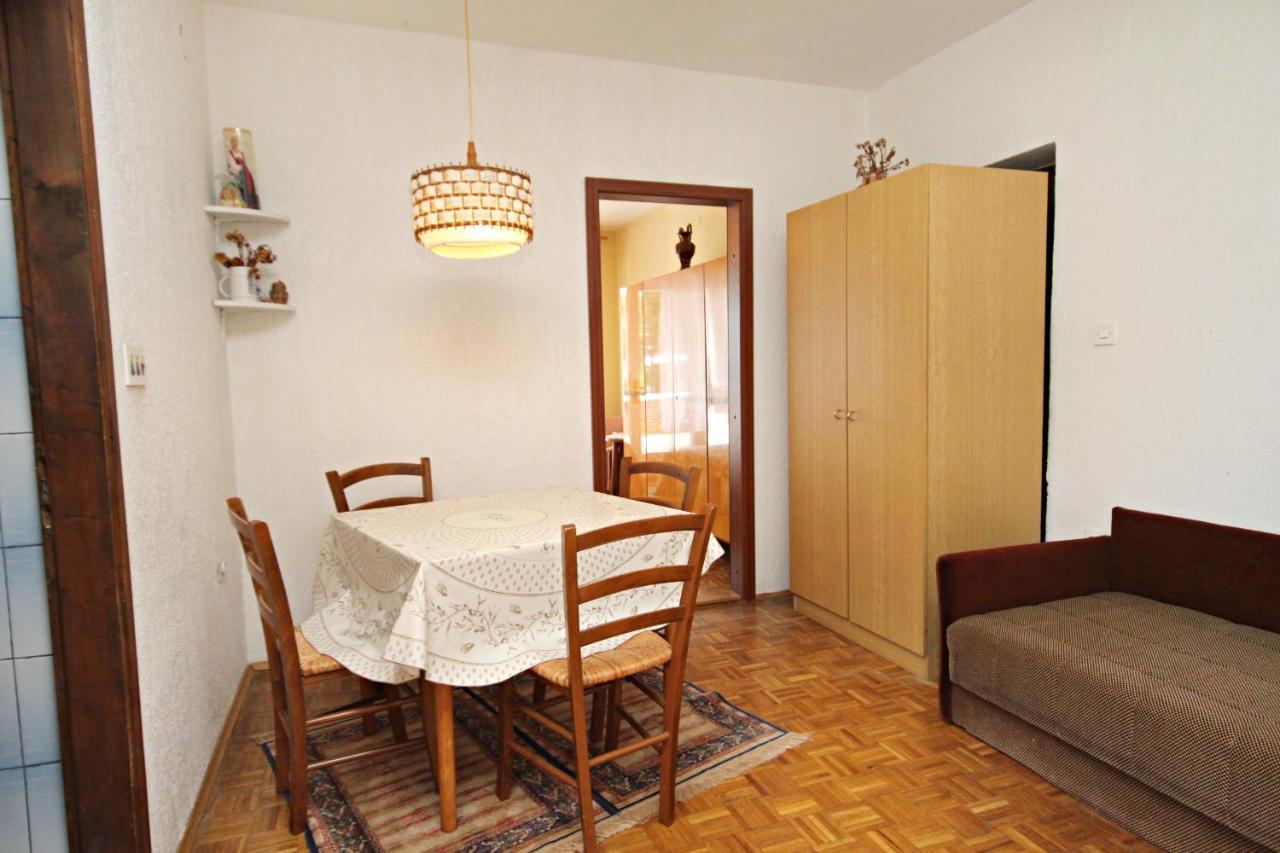 Apartment Novi Vinodolski 5558B Buitenkant foto